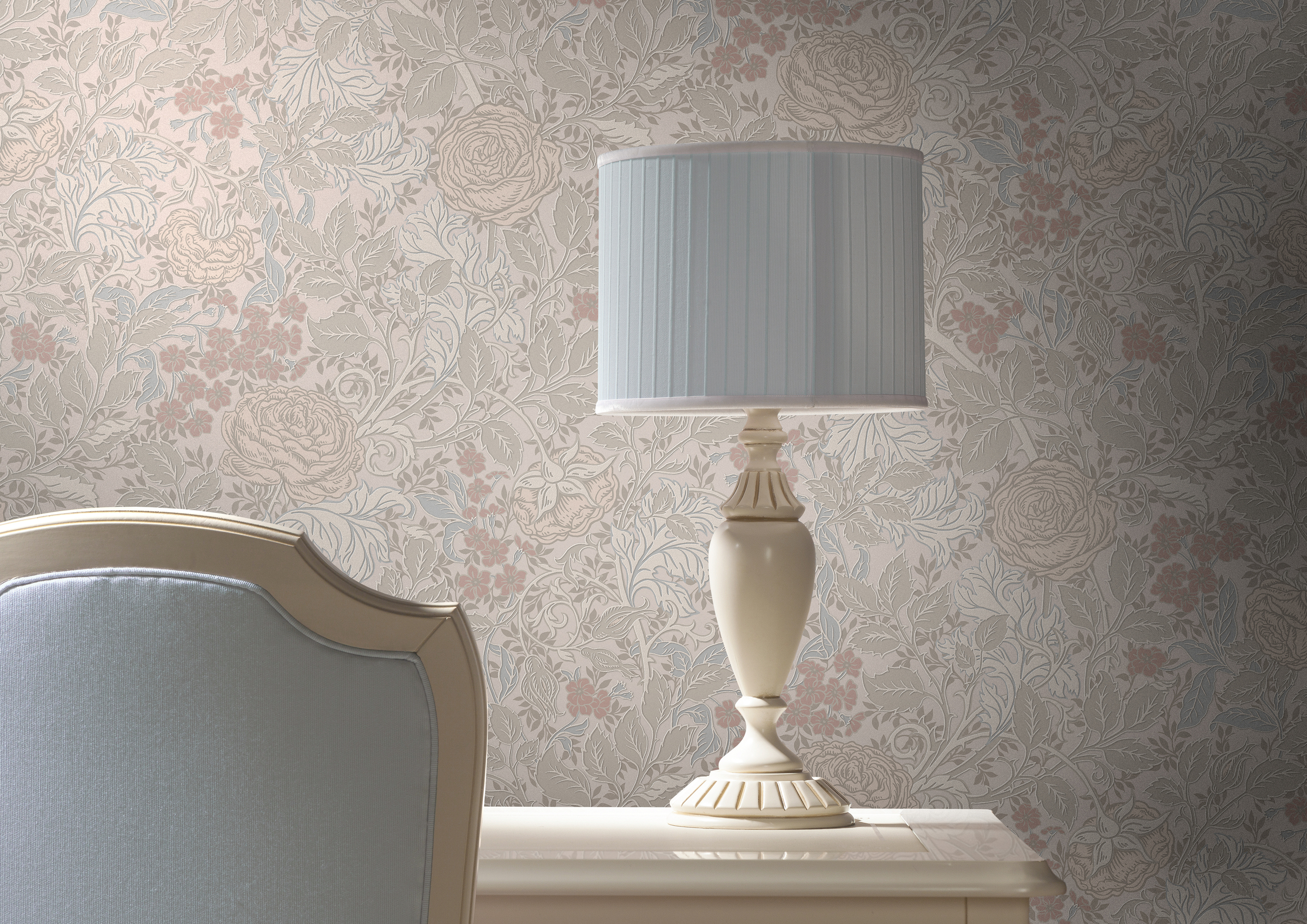 Обои Loymina British Style Garden English Rose Brit 12 002 10,05×1 фото в интерьере